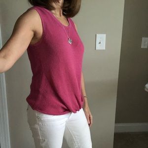 Splendid pink sleeveless sweater